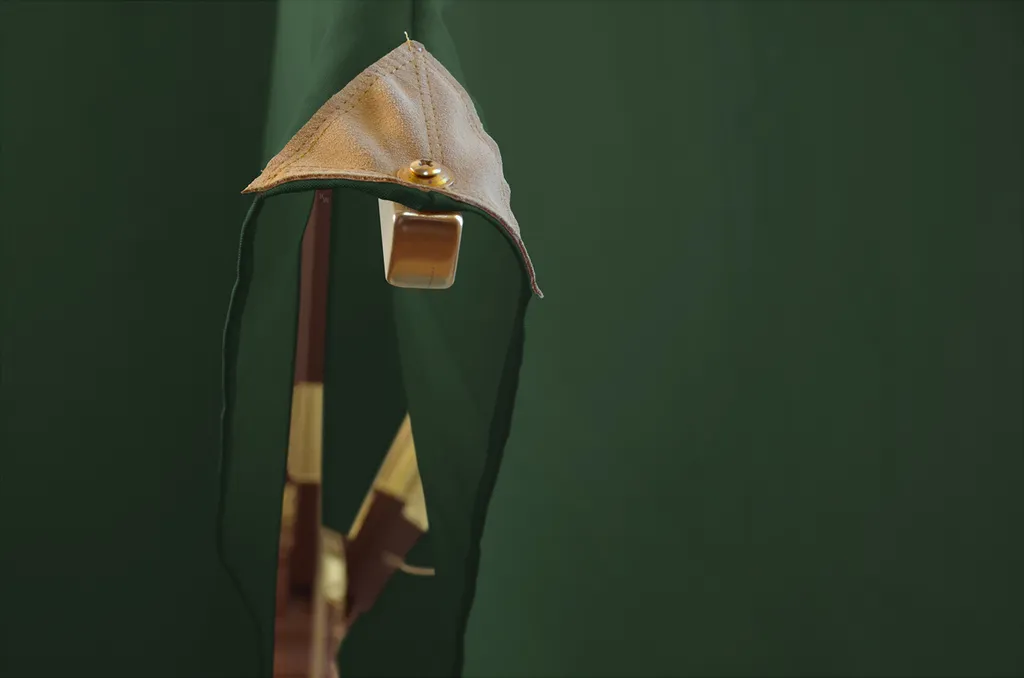 Kai Wiechmann Sonnenschirm Runder Balkonschirm Grün 300 Cm Als Hochwertiger Schattenspender Gartenschirm Aus Holz Mit Windauslass & UPF 50+ 3 Kai Wiechmann Sonnenschirm Runder Balkonschirm Grün 300 Cm Als Hochwertiger Schattenspender Gartenschirm Aus Holz Mit Windauslass & UPF 50+ – Bild 3