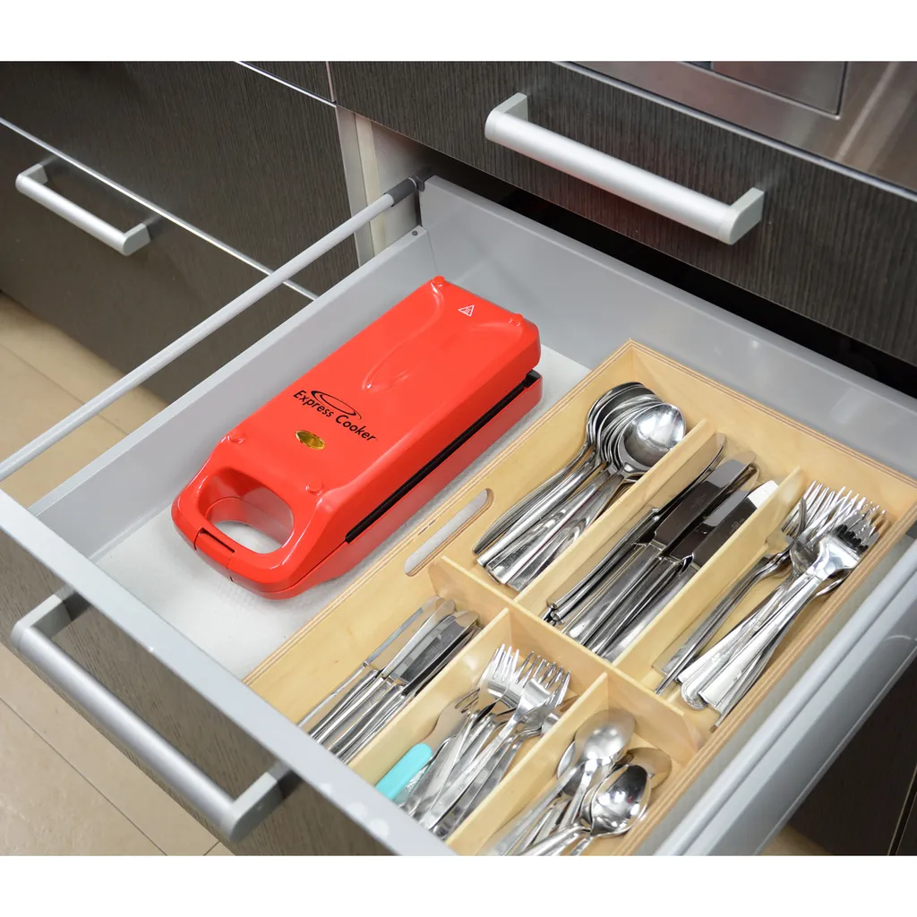 ISL GmbH Express Cooker® Multi-Grill Mit Wendefunktion, 3 In1-Toasten-Backen-Braten, Anti-Haft Beschichtung, 800 Watt, Rot - Original Aus Der TV Werbung 4 ISL GmbH Express Cooker® Multi-Grill Mit Wendefunktion, 3 In1-Toasten-Backen-Braten, Anti-Haft Beschichtung, 800 Watt, Rot - Original Aus Der TV Werbung – Bild 4