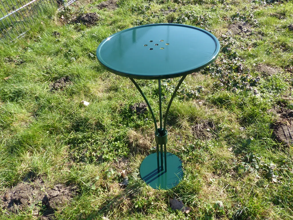 RV-Parts Stehtisch Bistrotisch Stecktisch Gartenstecktisch Metall Grün Lackiert 2 RV-Parts Stehtisch Bistrotisch Stecktisch Gartenstecktisch Metall Grün Lackiert – Bild 2