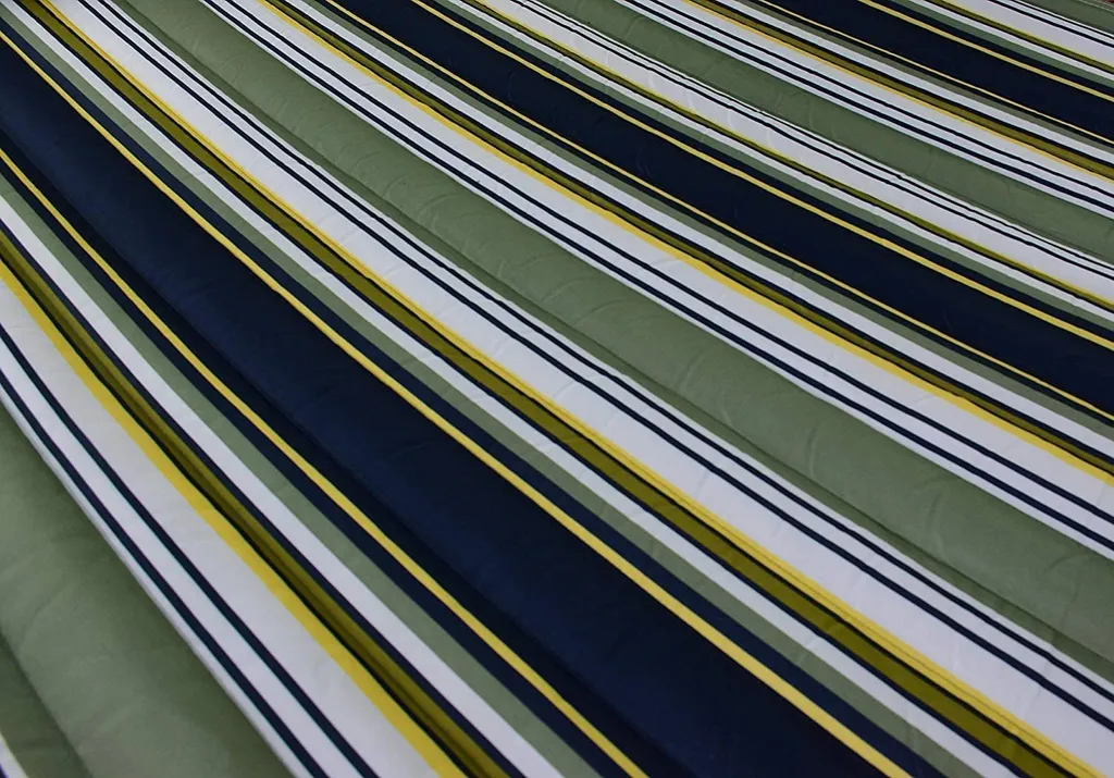 VITA5 Hängematte Outdoor - Hängematte Mit Gestell Für Den Garten, Pool & Balkon - Großzügige Hängematte 2 Personen - Doppelhängematte Mit Ständer - 200kg Belastbarkeit (Dunkergrün/Blau) 7 VITA5 Hängematte Outdoor - Hängematte Mit Gestell Für Den Garten, Pool & Balkon - Großzügige Hängematte 2 Personen - Doppelhängematte Mit Ständer - 200kg Belastbarkeit (Dunkergrün/Blau) – Bild 7