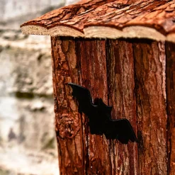 Blumfeldt Fledermaushotel Nisthöhle Fledermauskasten , 18 X 37 X 15 Cm (BxHxT) , Aus Naturbelassenem Tannenholz , Rustikal , Vormontiert , Längliche, 2 Cm Breite Einflugöffnung , Raubtiersicher , Ganzjährig Bewohnbar -Garten- & Gewächshäuser Geschäft 388cc8e2b2da895d42e735dbf48b5888