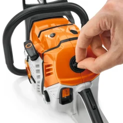 STIHL Spielzeug-Motorkettensäge Orange & Weiß Inklusive Batterien -Garten- & Gewächshäuser Geschäft 405d2655ea057dc925b08f6a1b42201e