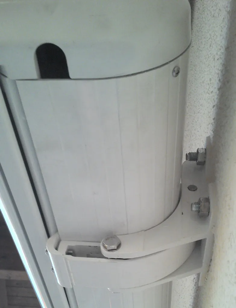 Mendler Elektrische Kassetten-Markise H122, Vollkassette Volant 4x3m Polyester Gelb/Weiß 13 Mendler Elektrische Kassetten-Markise H122, Vollkassette Volant 4x3m Polyester Gelb/Weiß – Bild 13