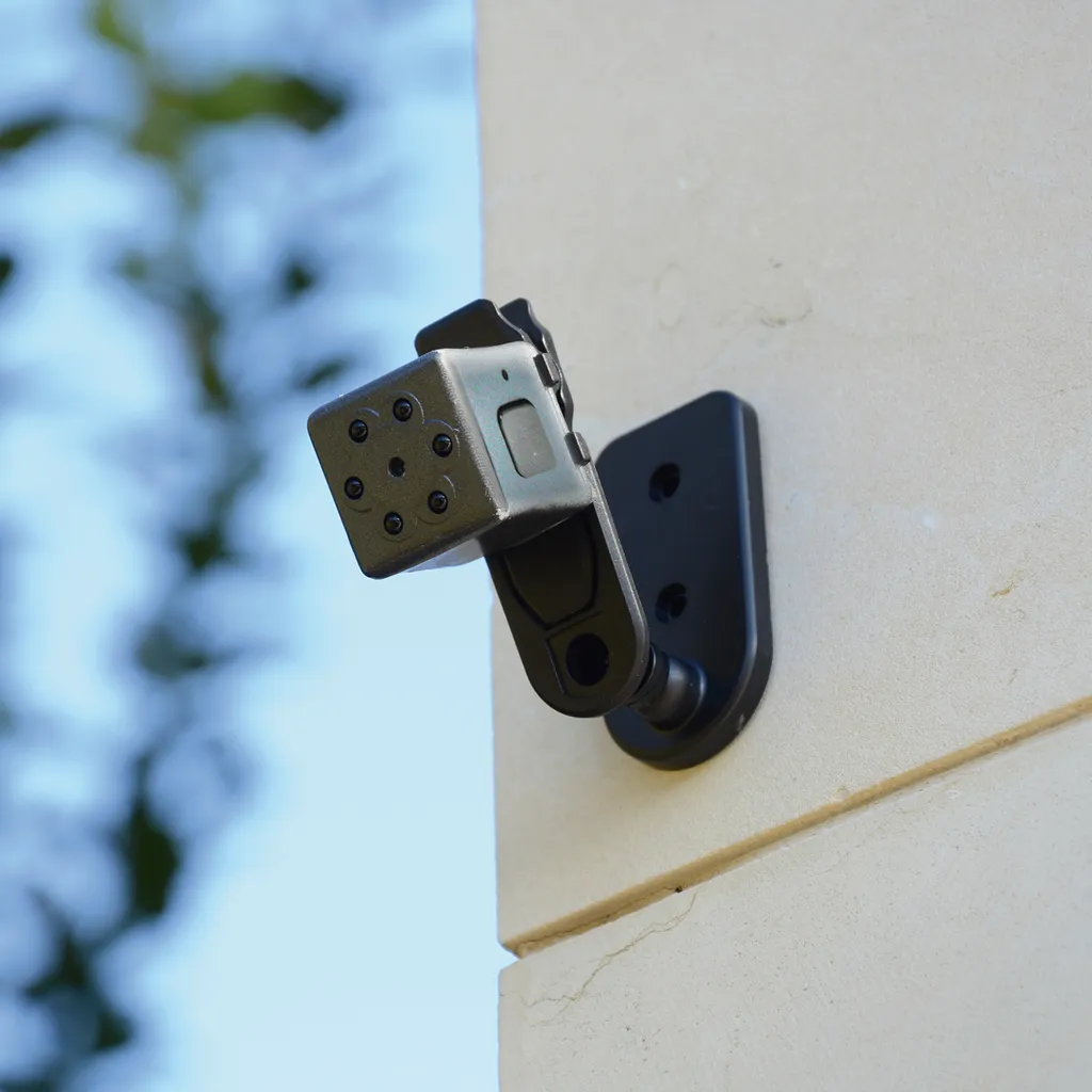 ISL GmbH Starlyf® Security CAM – Drahtlose Und Bewegungsaktivierte HD-Sicherheitskamera , Tragbare Und Diskrete HD 720P-Überwachungskamera – Aus Der TV Werbung 11 ISL GmbH Starlyf® Security CAM – Drahtlose Und Bewegungsaktivierte HD-Sicherheitskamera , Tragbare Und Diskrete HD 720P-Überwachungskamera – Aus Der TV Werbung – Bild 11