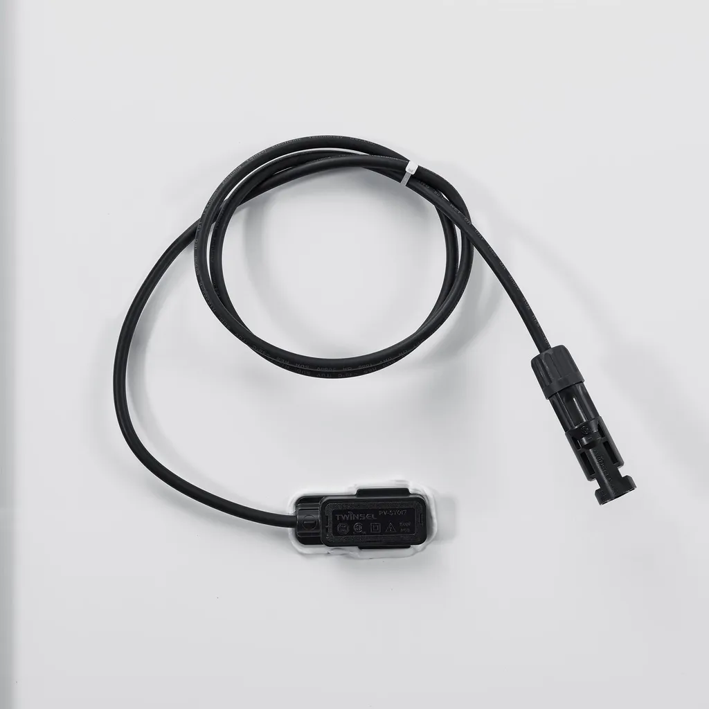 Juskys Balkonkraftwerk 600 W / 820 W Solaranlage Komplettset Photovoltaik Anlage Steckerfertig - Wechselrichter, Kabel & WLAN - Monokristallin 2x 410 Watt 14 Juskys Balkonkraftwerk 600 W / 820 W Solaranlage Komplettset Photovoltaik Anlage Steckerfertig - Wechselrichter, Kabel & WLAN - Monokristallin 2x 410 Watt – Bild 14