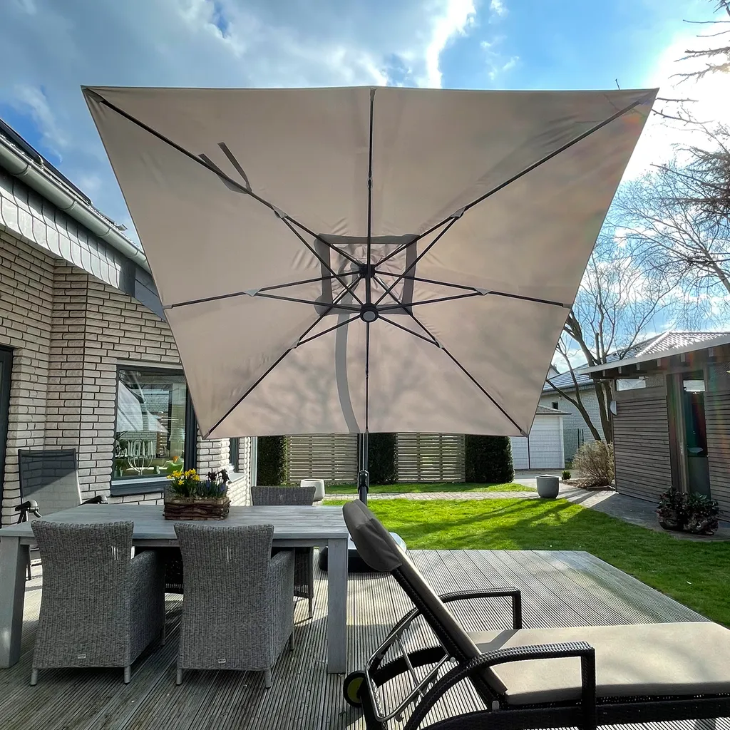 Scalant Sonnenschirm Sun 350 | Maße: 3,5 X 3,5 M | Ampelschirm | 12m² Schatten, Gastroschirm, LED 3 Scalant Sonnenschirm Sun 350 | Maße: 3,5 X 3,5 M | Ampelschirm | 12m² Schatten, Gastroschirm, LED – Bild 3