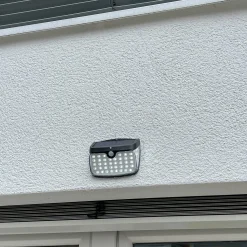 Ez Solar Wandlicht LED Solar Sicherheitslicht Inklusive 18650 Li-ion Standard Akku 66,5x18mm, Mit Solarpanel -Garten- & Gewächshäuser Geschäft 99dacd9b2cadb120d225d51354fac2b4