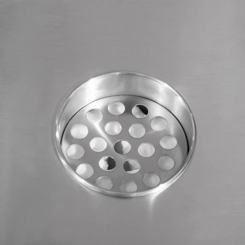 HOMCOM Ethanol-Kamin FeuerschaleEthanol-Brenner 0,4L 2 Std. Brenndauer 15m² Mit Feuerlöschdeckel Edelstahl Hartglas Silber 25 X 25 X 60 Cm 9 HOMCOM Ethanol-Kamin FeuerschaleEthanol-Brenner 0,4L 2 Std. Brenndauer 15m² Mit Feuerlöschdeckel Edelstahl Hartglas Silber 25 X 25 X 60 Cm – Bild 9