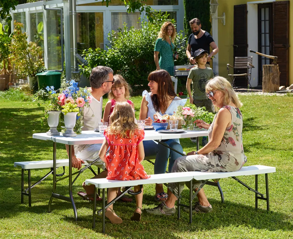 Deuba 2er Set Bierbank 8 Personen Klappbar 183cm Mit Tragegriff Kofferfunktion Kunststoff Sitzbank Bierzeltbank Klappbank Festzeltbank Camping Bank Campingmöbel Weiß 2 Deuba 2er Set Bierbank 8 Personen Klappbar 183cm Mit Tragegriff Kofferfunktion Kunststoff Sitzbank Bierzeltbank Klappbank Festzeltbank Camping Bank Campingmöbel Weiß – Bild 2