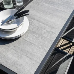 Oviala Gartentisch Mit Keramikplatte In Betonoptik, Tivoli -Garten- & Gewächshäuser Geschäft a31a59623983dbe5ec4853bfe2c29da9