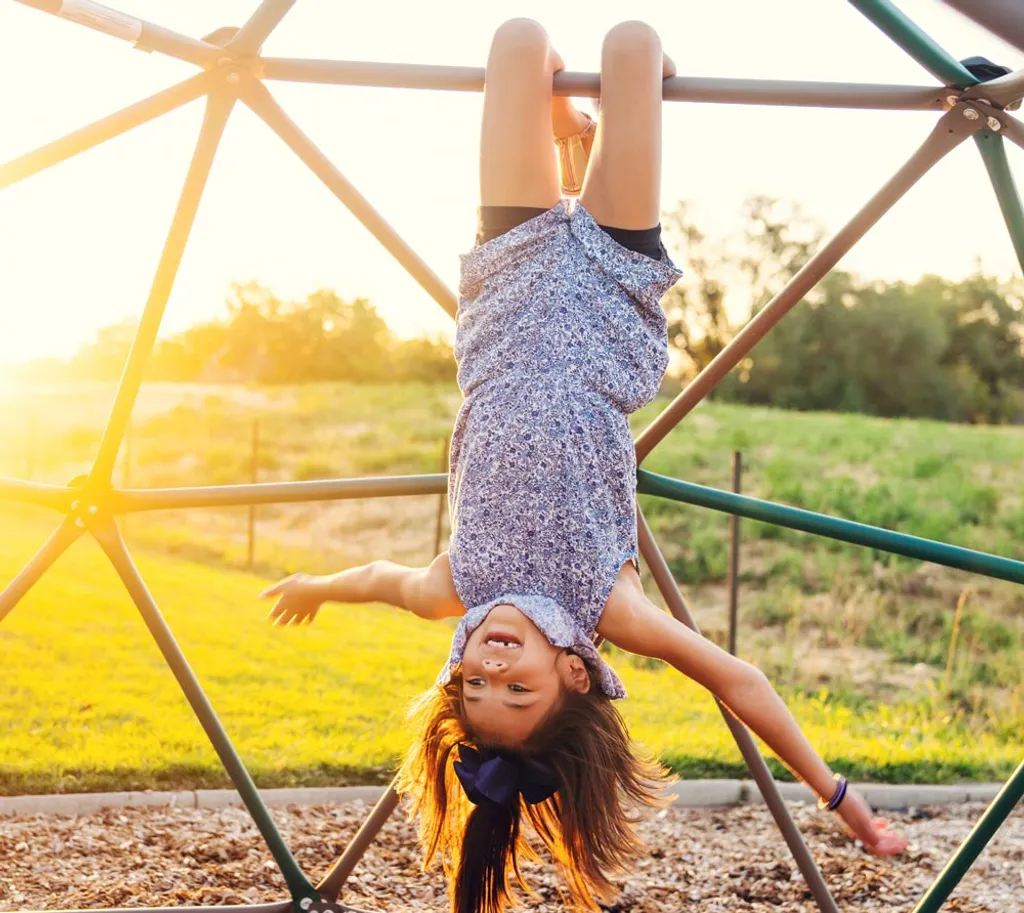 Lifetime Geometrisches Klettergerüst, Kletterkugel "Geodome" Mit Abdeckung, Spielzelt Grün / Bronze Ø 305 X 152 Cm 3 Lifetime Geometrisches Klettergerüst, Kletterkugel "Geodome" Mit Abdeckung, Spielzelt Grün / Bronze Ø 305 X 152 Cm – Bild 3