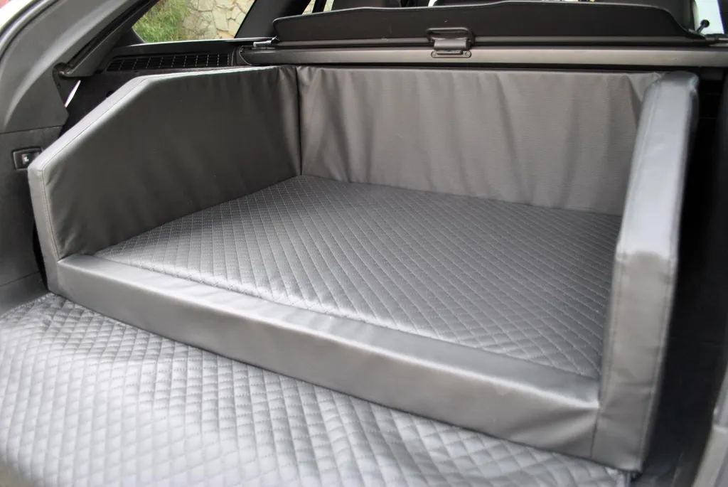 Mayaadi Home Hundebett Kofferraum Bett Schwarz L (100x80x38cm) Travel Autohundebett Schutzdecke Kunst Leder Autositz 7 Mayaadi Home Hundebett Kofferraum Bett Schwarz L (100x80x38cm) Travel Autohundebett Schutzdecke Kunst Leder Autositz – Bild 7