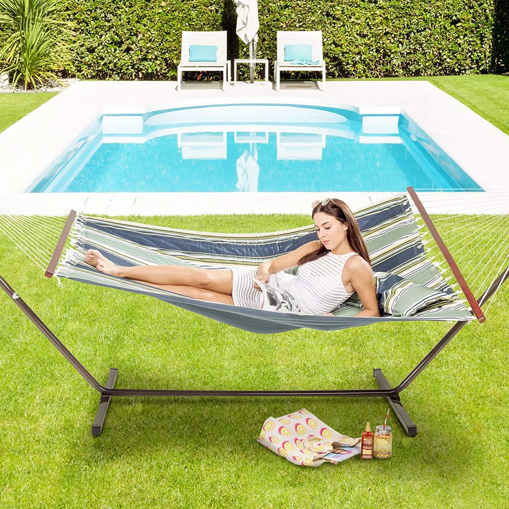 VITA5 Hängematte Outdoor - Hängematte Mit Gestell Für Den Garten, Pool & Balkon - Großzügige Hängematte 2 Personen - Doppelhängematte Mit Ständer - 200kg Belastbarkeit (Dunkergrün/Blau) 3 VITA5 Hängematte Outdoor - Hängematte Mit Gestell Für Den Garten, Pool & Balkon - Großzügige Hängematte 2 Personen - Doppelhängematte Mit Ständer - 200kg Belastbarkeit (Dunkergrün/Blau) – Bild 3