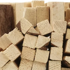 ORANGE DEAL Anfeuerholz Ca. 20KG = 40dm³ Reines Holzvolumen (4 Beutel A Ca. 5KG) Sauberes Anzündholz Restfeuchte Unter 15% Aus Nachhaltiger Forstwirtschaft100%. -Garten- & Gewächshäuser Geschäft ad97c2f5bdbeed834f5ac807176ad949