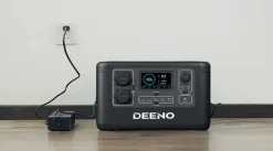 DEENO Energy Technology Co.,Ltd. Deeno X 1500 Powerstation, Stromspeicher, 1036 Wh Kapazität, 1500 Watt Leistung, Integrierte LED-Lampe, Transportabel -Garten- & Gewächshäuser Geschäft b675276929b2f640021c46069c069e73