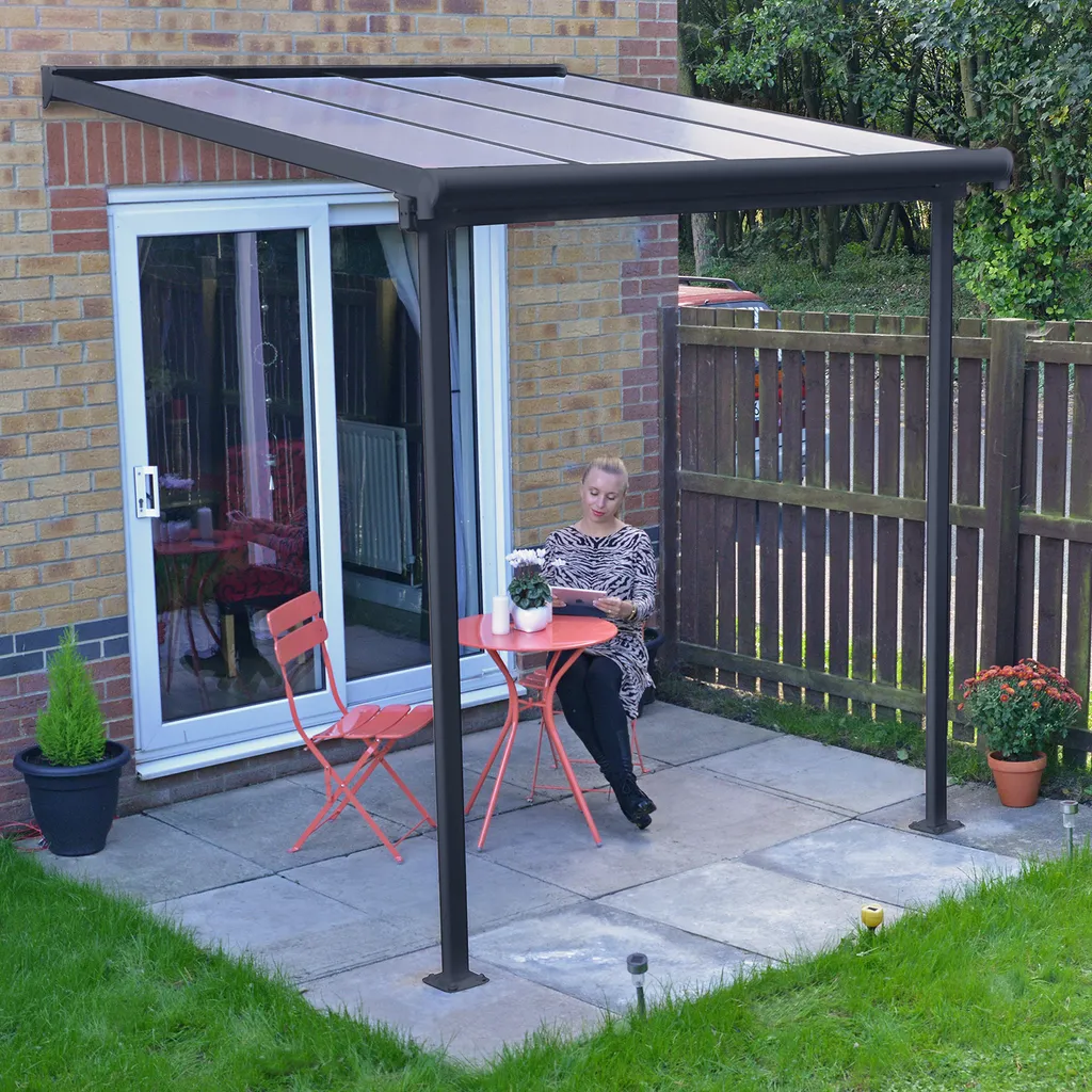 Palram-Canopia Aluminium Terrassenüberdachung Mit Doppelstegplatten "Sierra" Anthrazit 230 X 230 Cm 9 Palram-Canopia Aluminium Terrassenüberdachung Mit Doppelstegplatten "Sierra" Anthrazit 230 X 230 Cm – Bild 9