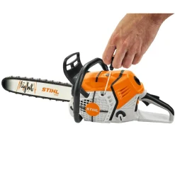 STIHL Spielzeug-Motorkettensäge Orange & Weiß Inklusive Batterien -Garten- & Gewächshäuser Geschäft ca5d0b6834beb60c89fba350e20fe0ba