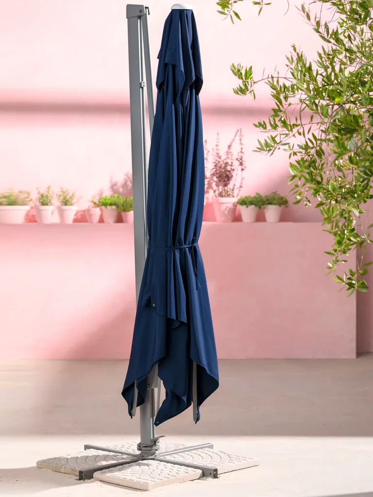 Dehner Ampelschirm Zypern, Eckig, Mit UV-Schutz 80+, 264 X 300 X 300 Cm, Aluminium/Polyester/Stahl, Dunkelblau 8 Dehner Ampelschirm Zypern, Eckig, Mit UV-Schutz 80+, 264 X 300 X 300 Cm, Aluminium/Polyester/Stahl, Dunkelblau – Bild 8