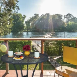 Relaxdays Gartentisch Mit Schirmloch -Garten- & Gewächshäuser Geschäft ee950e5edfa57055c2562df32e2d7ceb